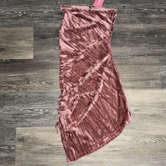 SOLD - PC - Picture 5 of 7